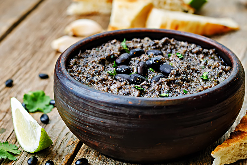 Black Bean Hummus