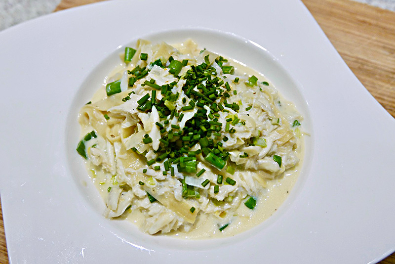 Creamy Crab and Shallot Linguine