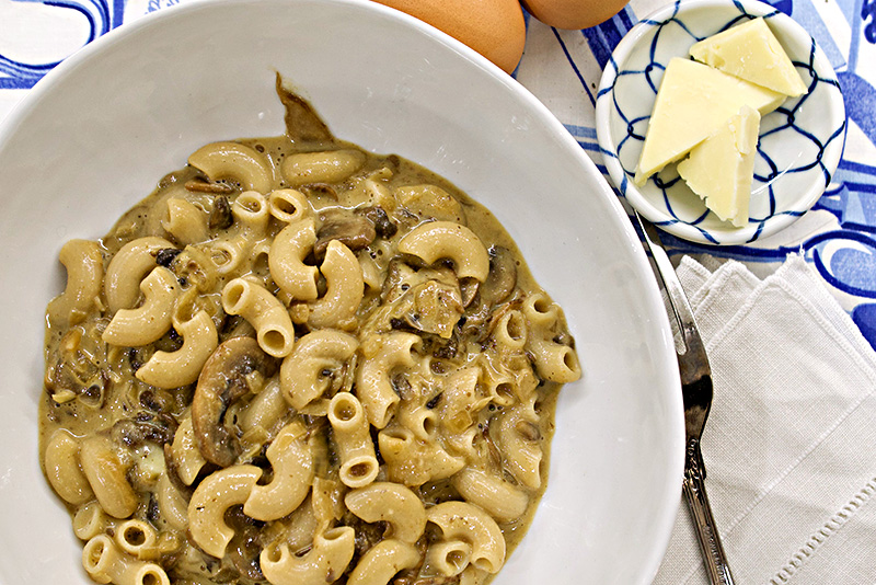 Creamy Mushroom Mac and Cheese