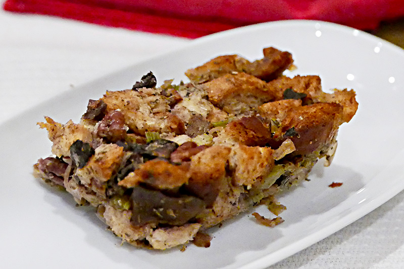 Holiday Sausage and Mushroom Stuffing