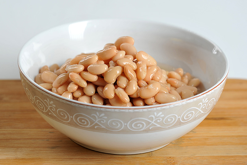 Pork with White Bean Soup