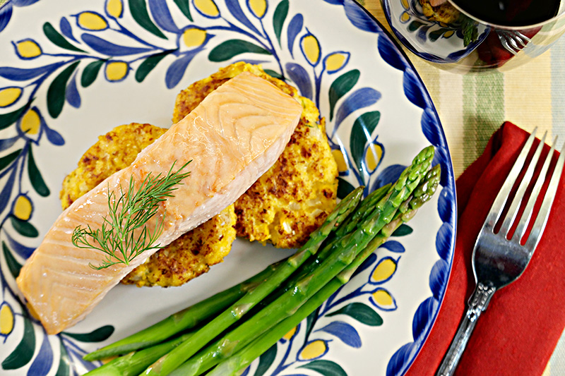 Salmon with Cornmeal Cakes