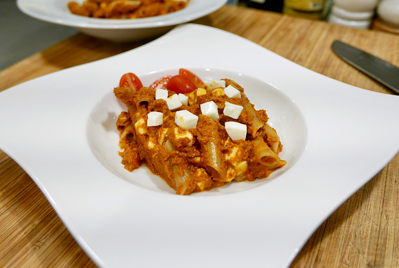 Pasta with Sun Dried Tomato Viniagrette