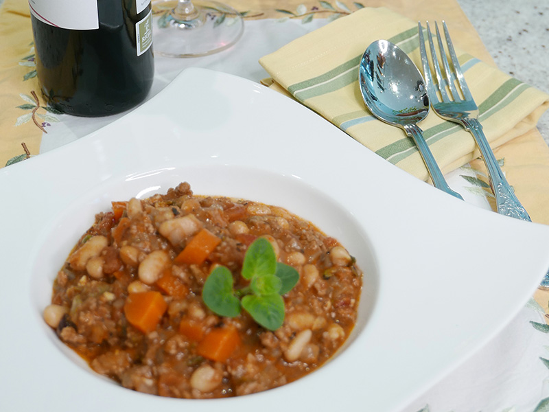 Tuscan White Bean Chili