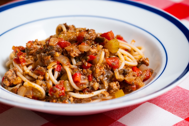 Spaghetti with Meat and Vegetable Sauce (Spaghetti 2)