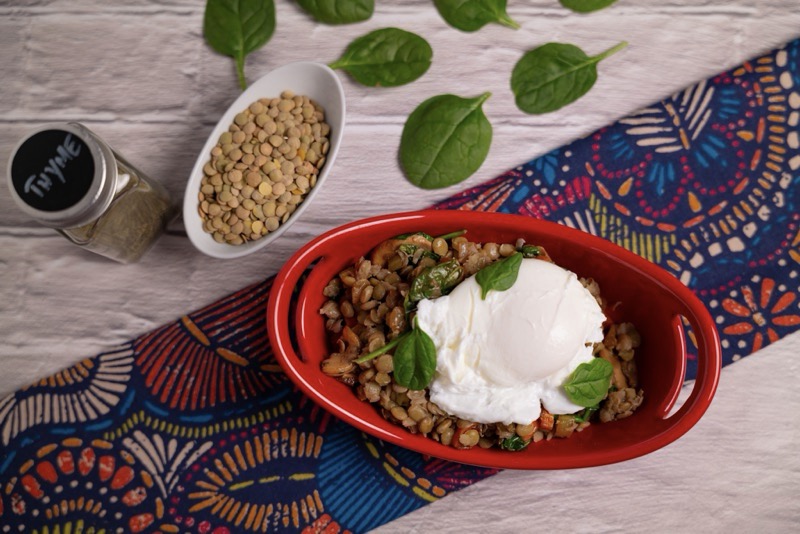 Lentils with Mushrooms and Poached Eggs – HmF – Virtual