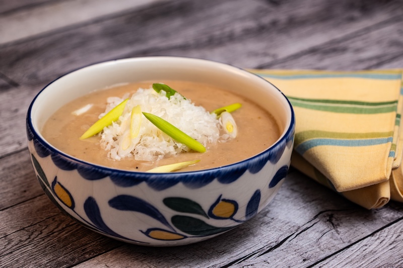 Roasted Garlic White Bean Soup